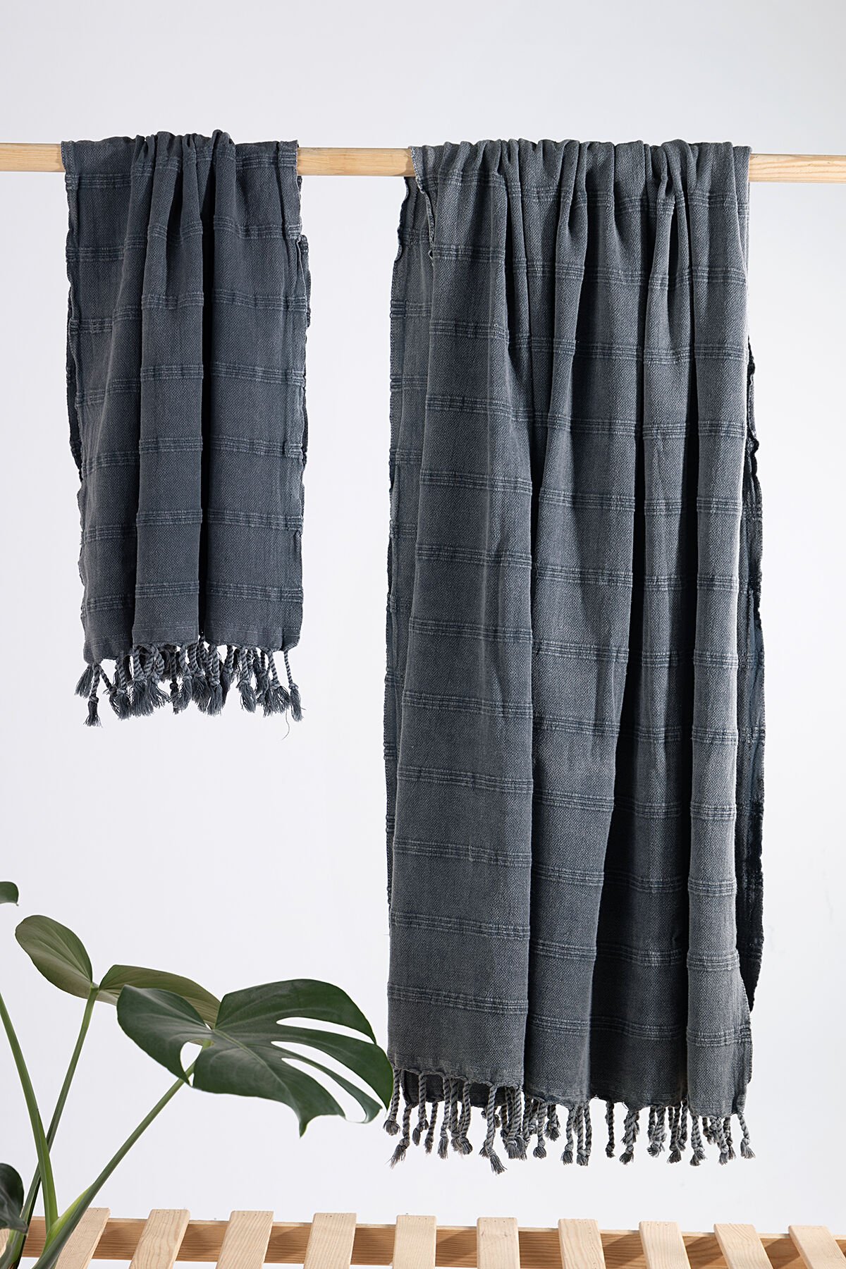 Taşlama Peştemal Peşkir Takımı – Doğallığın ve Şıklığın Buluşma Noktası