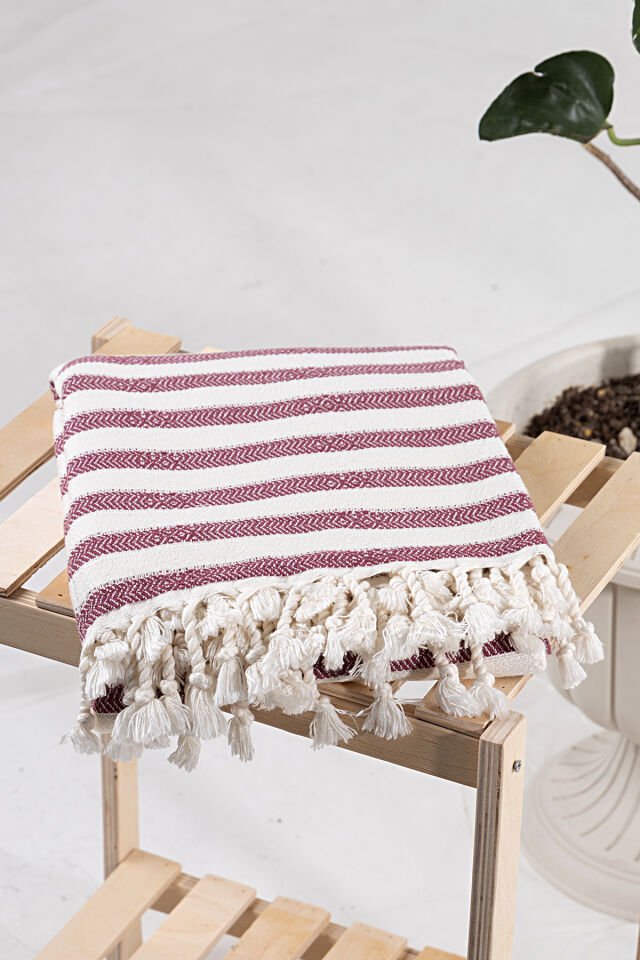 Göçek Model Peştemal – %100 Doğal Pamuk, Şıklık ve Konfor Bir Arada