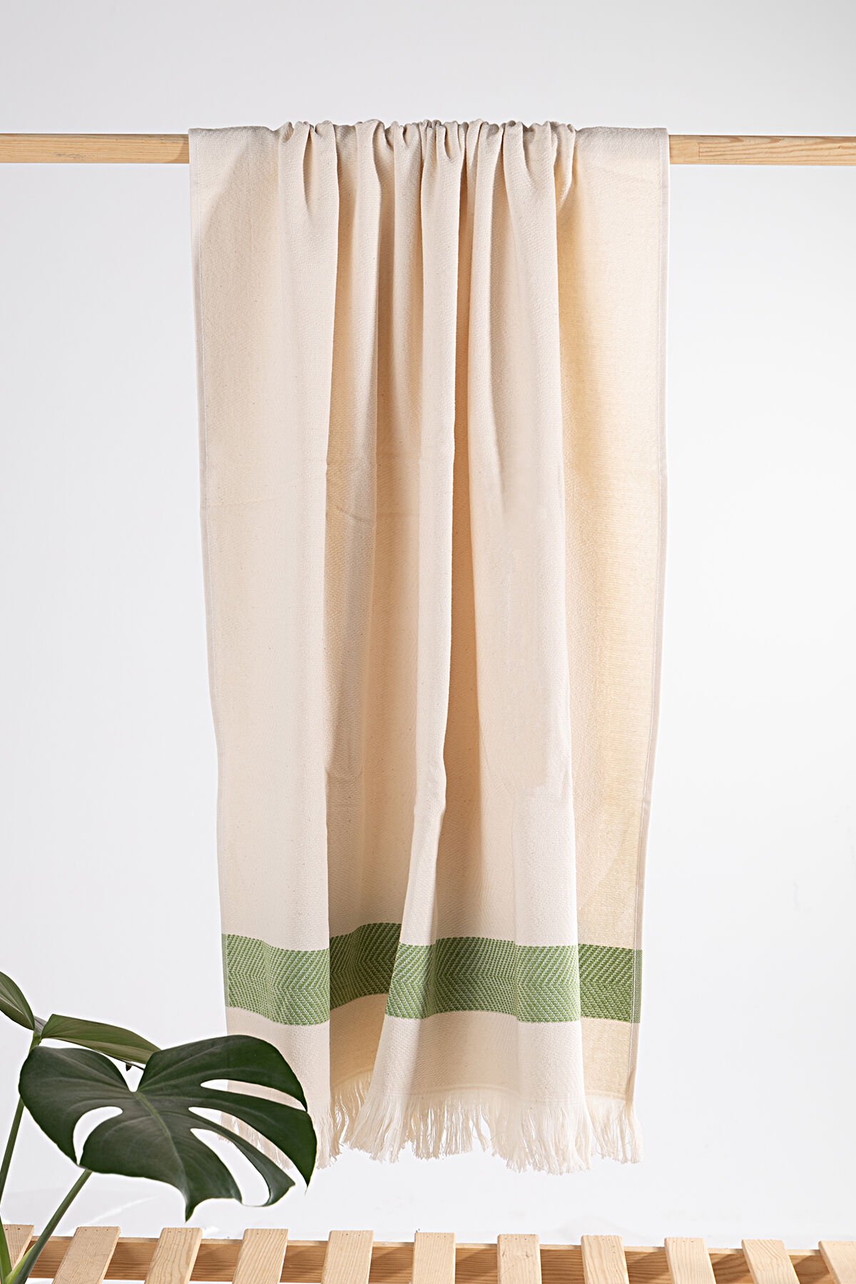 %100 Pamuk Peştemal Havlu ile Doğallığın ve Konforun Keyfini Çıkarın