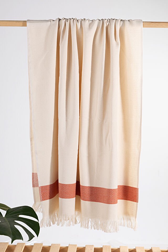 %100 Pamuk Peştemal Havlu ile Doğallığın ve Konforun Keyfini Çıkarın