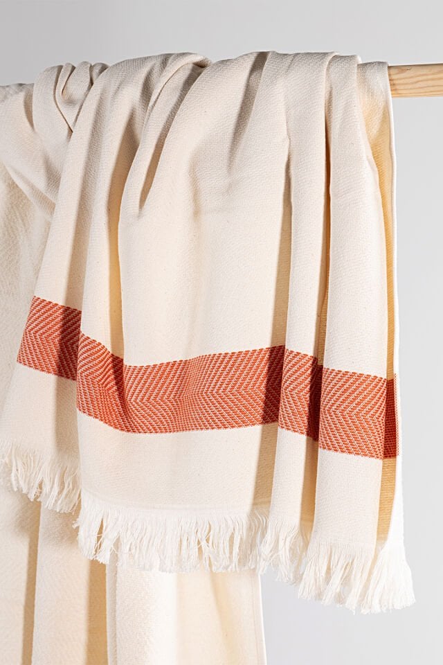 %100 Pamuk Peştemal Havlu ile Doğallığın ve Konforun Keyfini Çıkarın